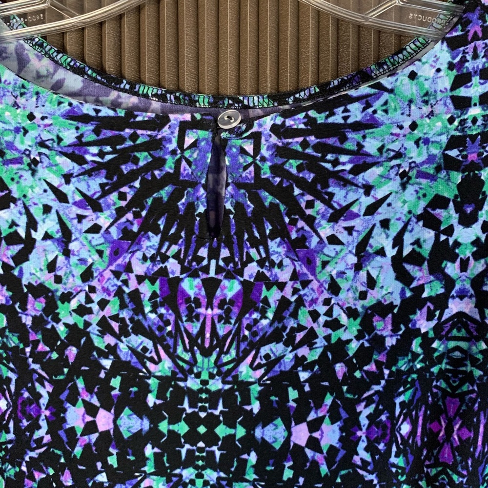 London Times colorful abstract Clift dress - Picture 3 of 5